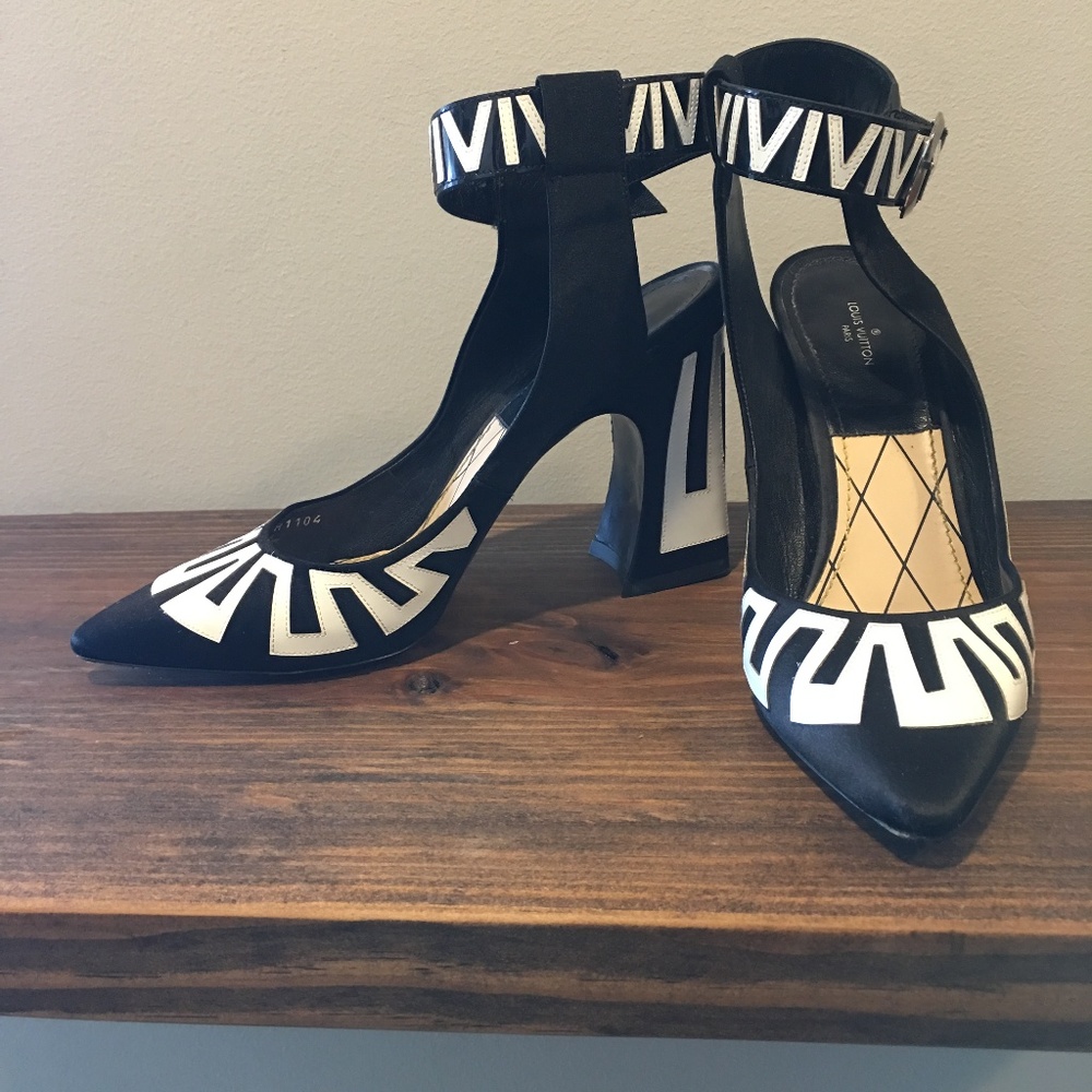 Gorgeous Louis Vuitton Satin and Leather Heels